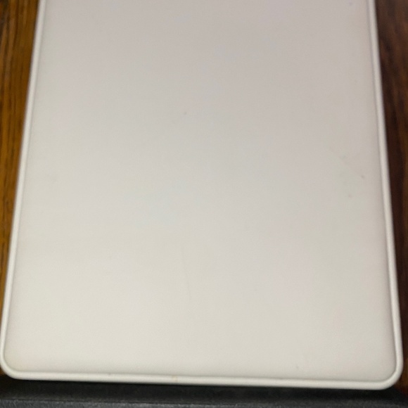 Pendant Necklace Suite - Picture 4 of 5